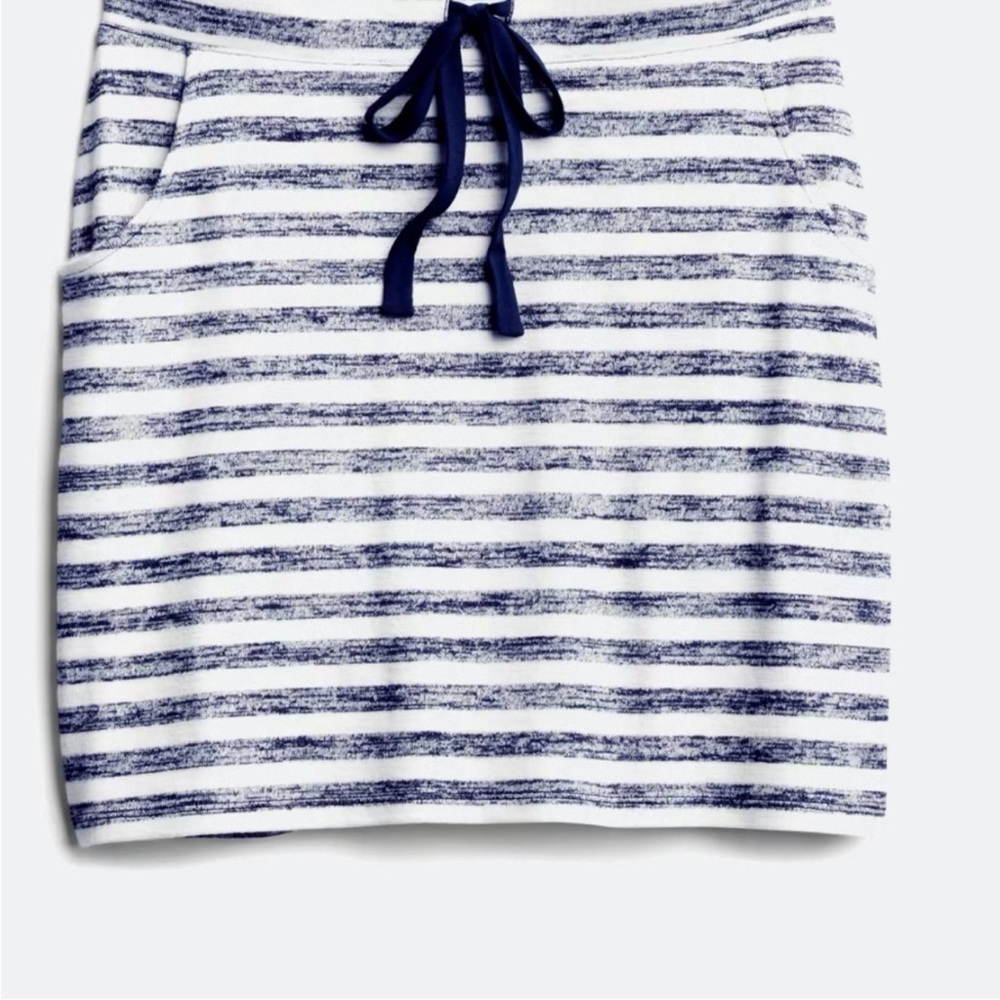 Market & Spruce Navy and White Striped Garment